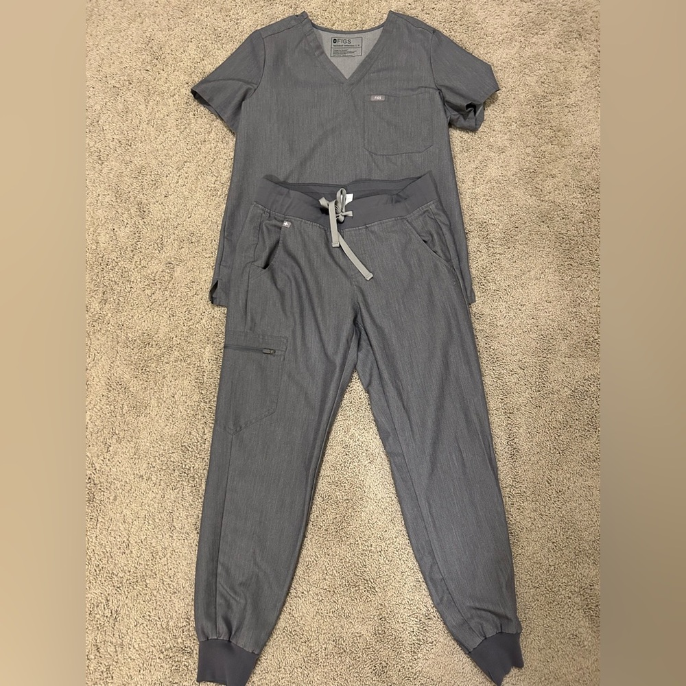 Figs Scrub set